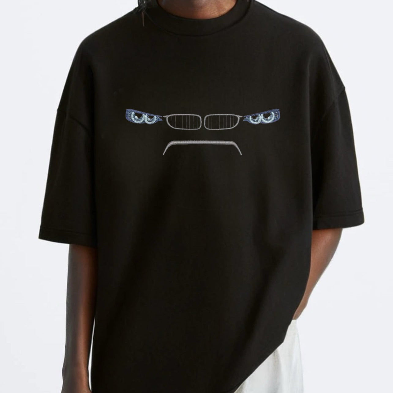 'Pedal to the Metal': T-SHIRT